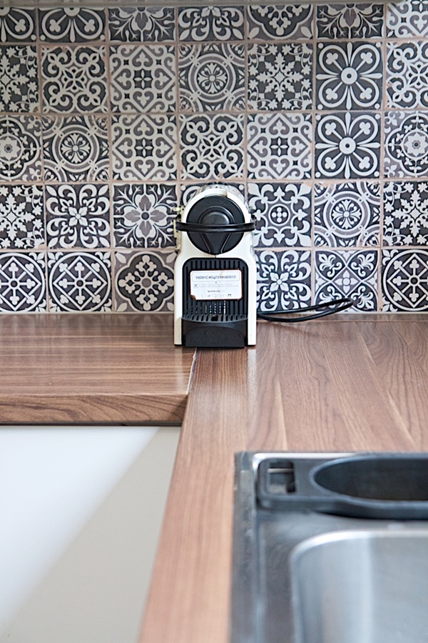 Wandtegels plaatsen in keuken